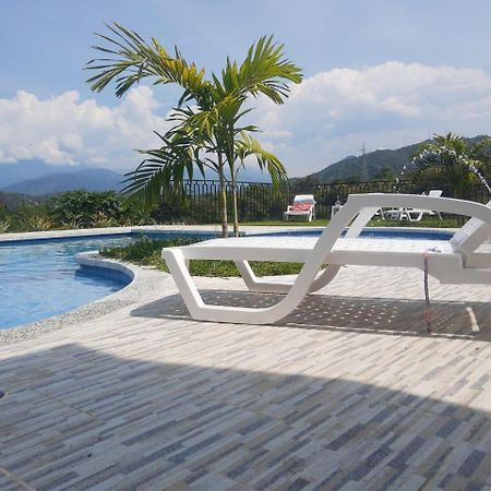 Finca Luz De Luna Санта-Фе-де-Антьокия Экстерьер фото