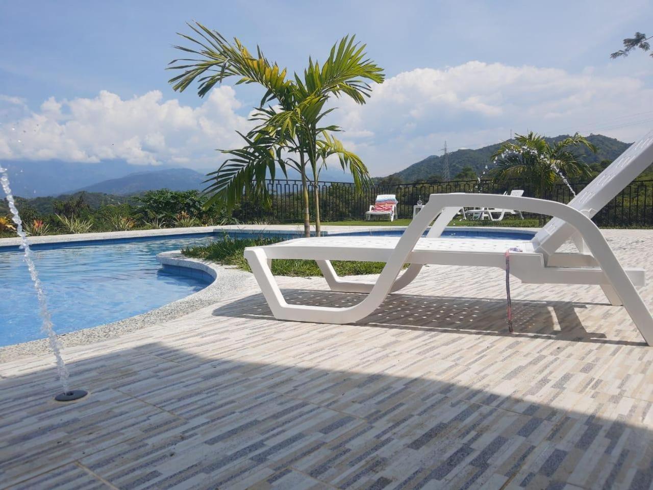 Finca Luz De Luna Санта-Фе-де-Антьокия Экстерьер фото